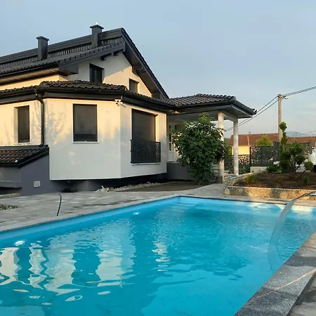 Apartment Aldina 1 Bihać